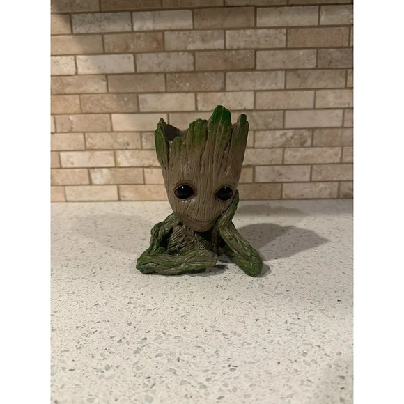Baby Groot Planter tree Man Figure Guardians of The Galaxy Pen Holder bz - Picture 1 of 5